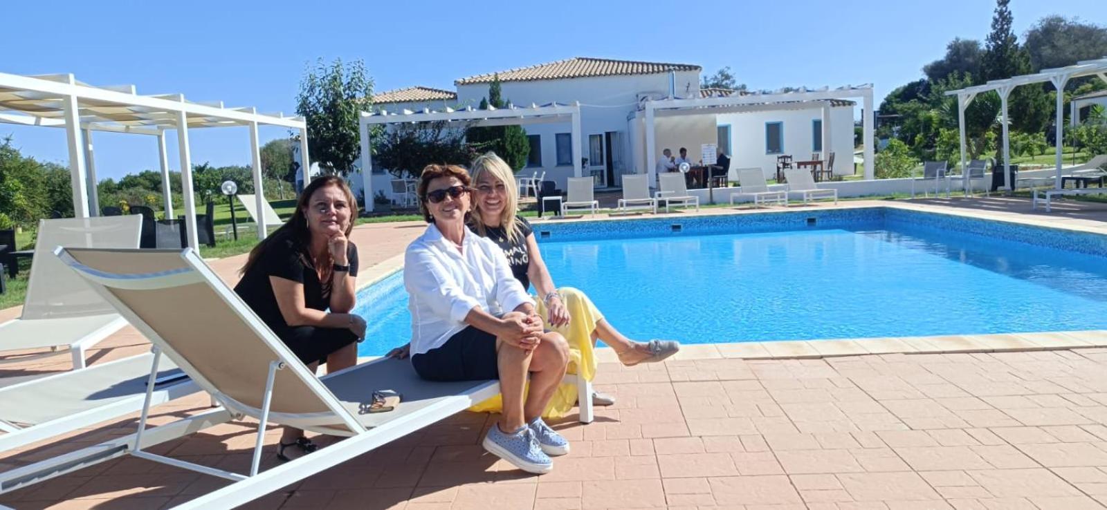 Hotel Baia Cea Bari Sardo Zewnętrze zdjęcie