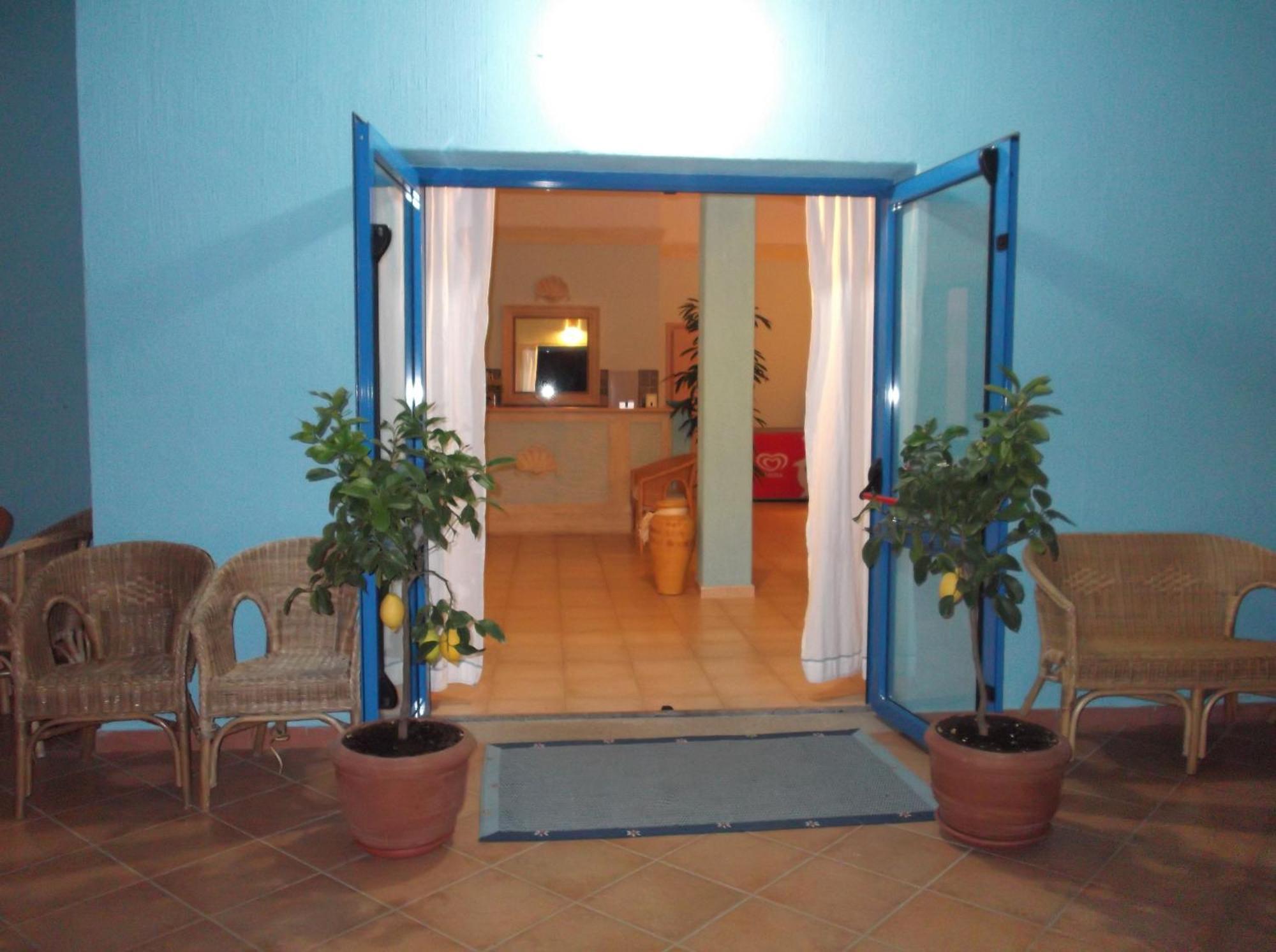 Hotel Baia Cea Bari Sardo Zewnętrze zdjęcie